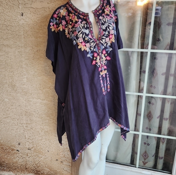 JOHNNY WAS  Poncho Blue Bohemian Flowy Embroidered‎ Top - Picture 7 of 8